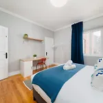 Soar L Entrecampos 3 L Comfort Stay, Fast Wifi, Steps To Metro, Near Campo Grande Park 招待所