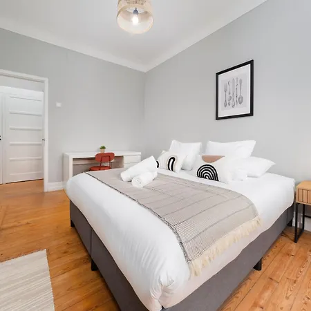 Soar L Entrecampos 3 L Comfort Stay, Fast Wifi, Steps To Metro, Near Campo Grande Park Гостевой дом