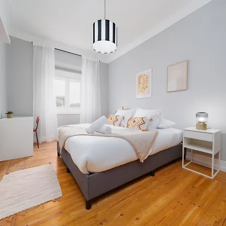 Soar L Entrecampos 3 L Comfort Stay, Fast Wifi, Steps To Metro, Near Campo Grande Park * Лиссабон