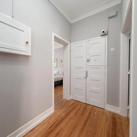 Soar L Entrecampos 3 L Comfort Stay, Fast Wifi, Steps To Metro, Near Campo Grande Park * Лиссабон