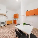 Pensjonat Soar L Entrecampos 3 L Comfort Stay, Fast Wifi, Steps To Metro, Near Campo Grande Park *